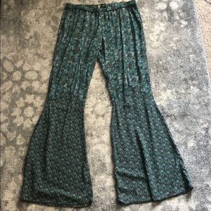 Anna Sui for O’Neill groovy bell bottom pants✌🏼